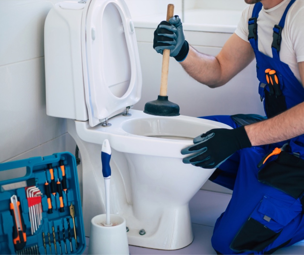 Toilet replacement service by JPR Plumbing